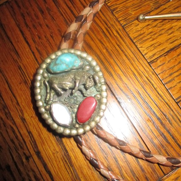 Sterling Silver Handcrafted Bolo Tie - Picture 2 of 3